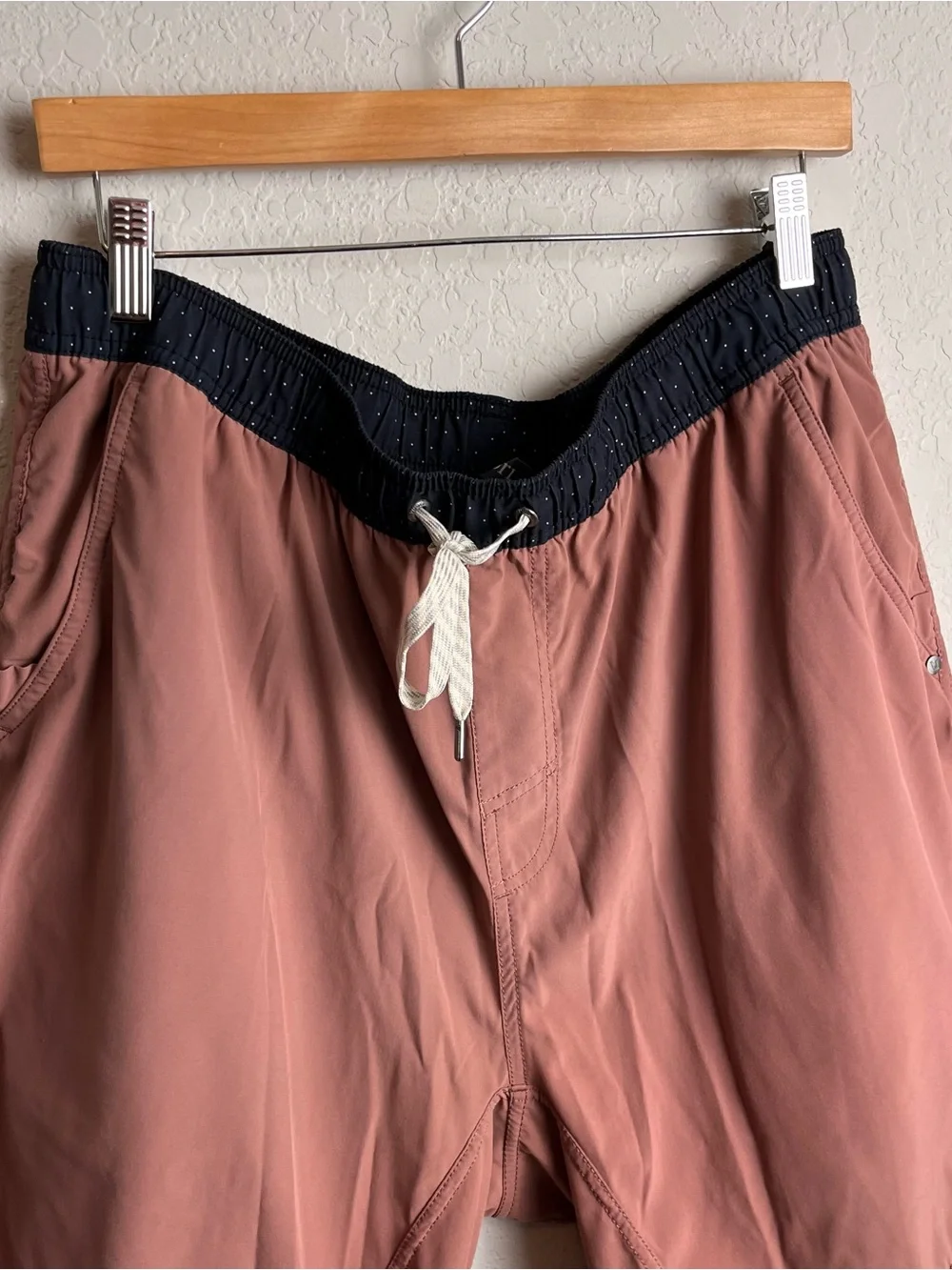 Vuori Men’s Lined Drawstring Kore Short XXL Red Clay Swim Trunks Board Shorts